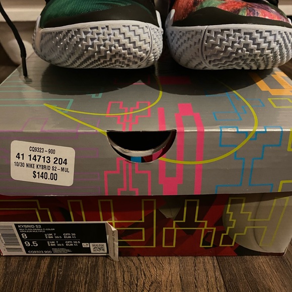 Nike Kyrie Kybrid Pineapple Basketball Shoes - Picture 4 of 5